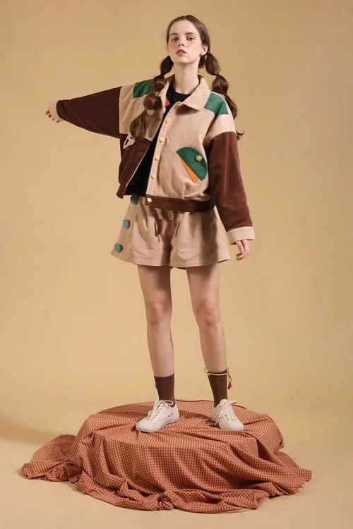 插畫素材九 人物與服飾搭配的藝術(shù)