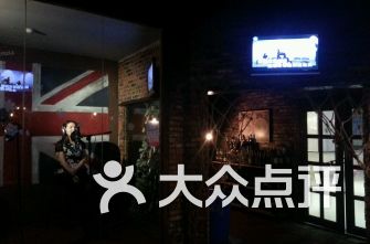 重莊百貨勞保用品公司附近風(fēng)味指南 便捷一托餐飲推薦